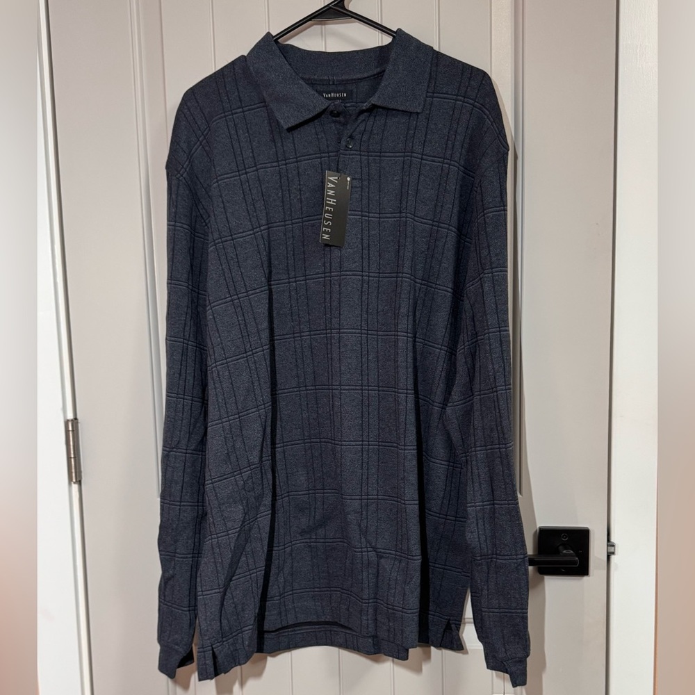 Van Heusen Blue Gray Knit Sweater NWT